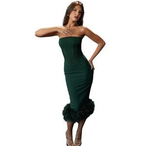 FIONULA House OF CB
Emerald Green Strapless Corset Dress